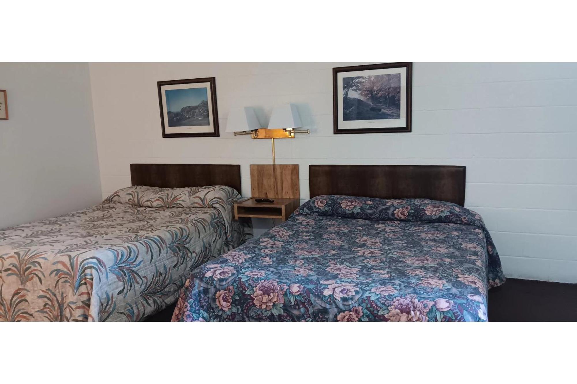 Scotwood Motel By Oyo Washburn Nd Esterno foto