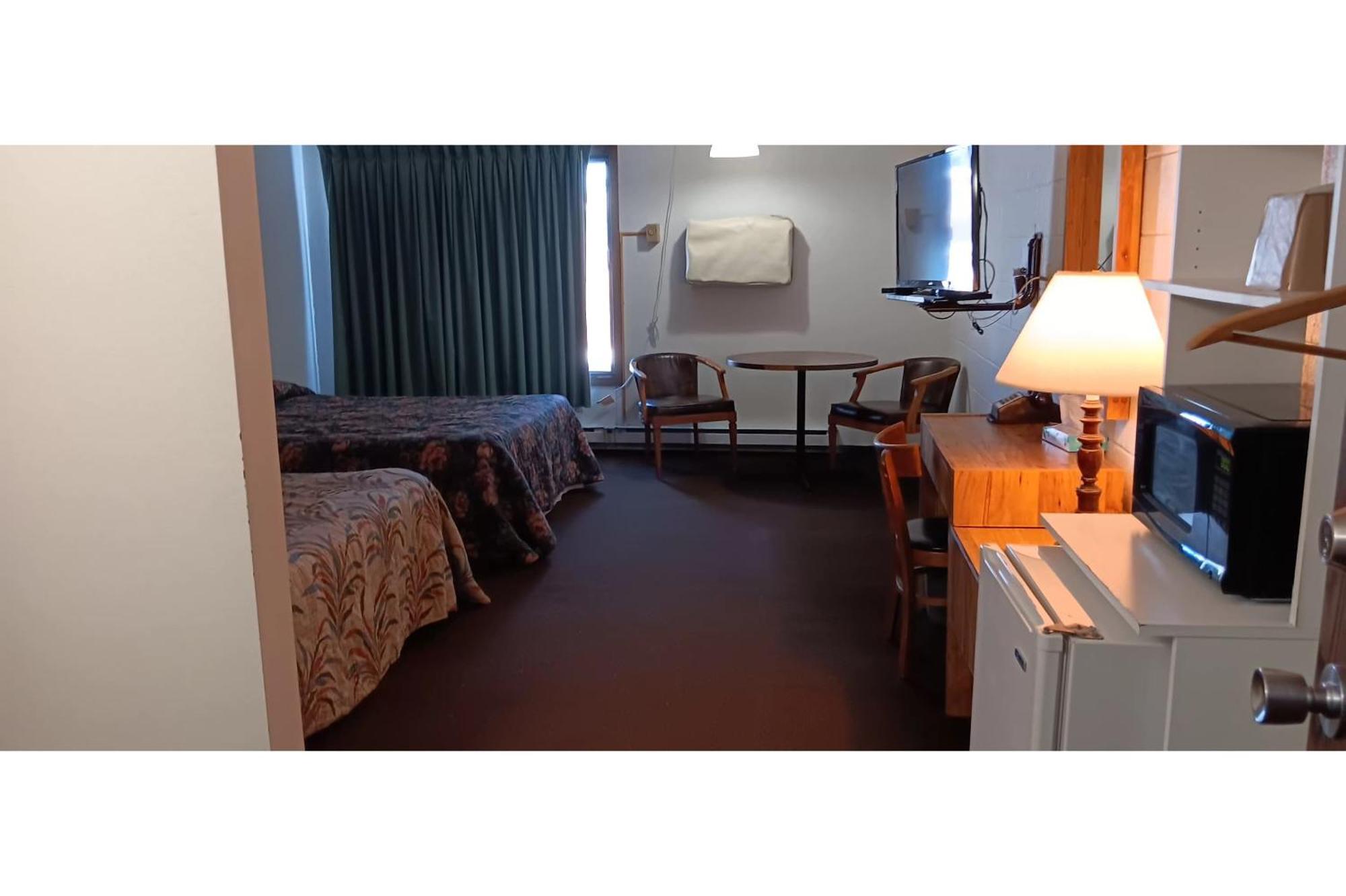 Scotwood Motel By Oyo Washburn Nd Esterno foto