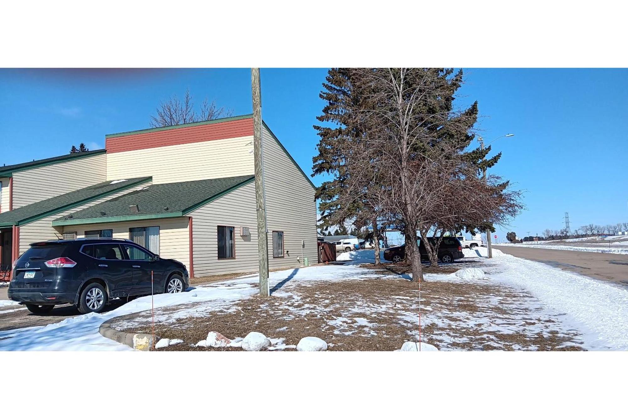 Scotwood Motel By Oyo Washburn Nd Esterno foto